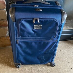 TUMI Short Trip Expandable Navy Spinner Luggage with Telescopic handle